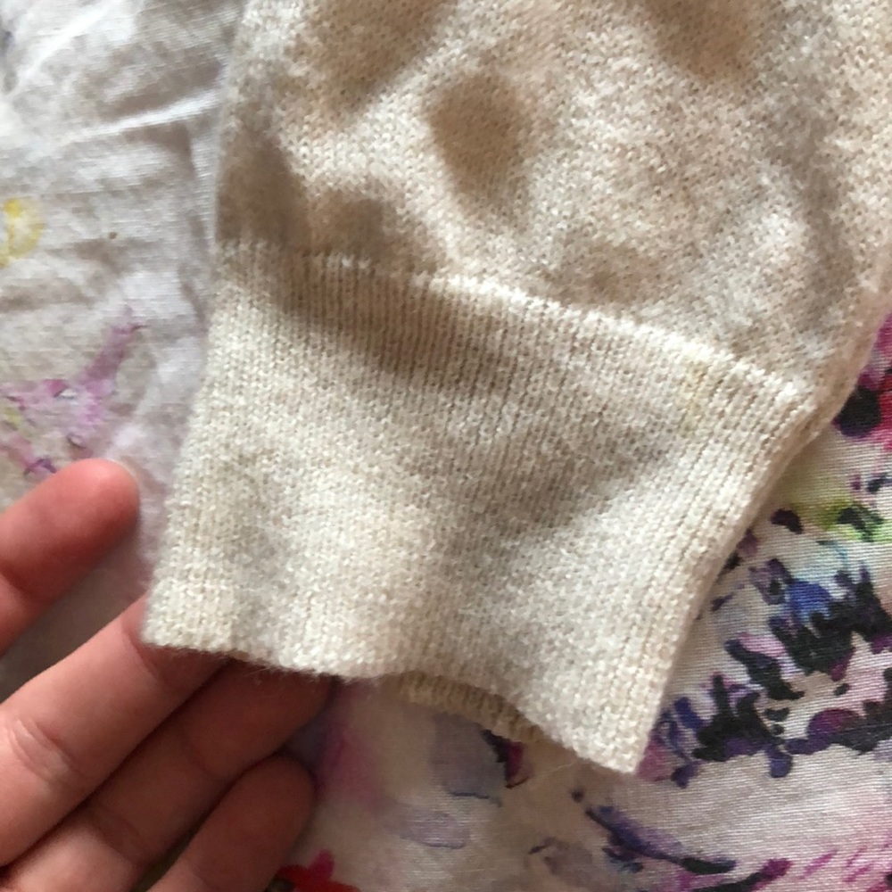 American Eagle sweater with lace back - Picture 4 of 8